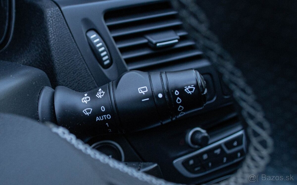 Renault Laguna 2.0 dCi 4control - 15