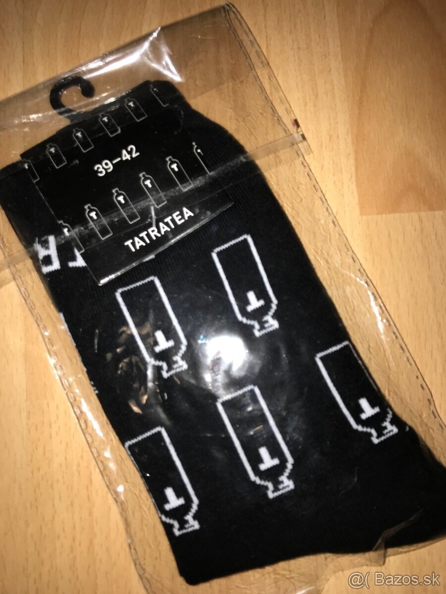 ŠPORTOVÉ TRIČKO UNDER ARMOUR červené - veľ. XL (L) + darček - 15