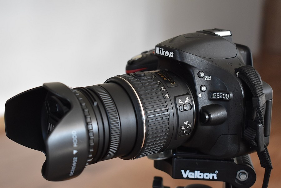 Nikon D5200 s VR objektivom 18 - 55 AF-s 9 tisiic zaberov - 15