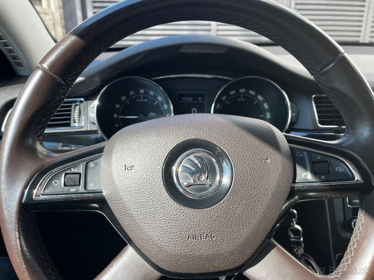 Superb Laurin & Klement - 15