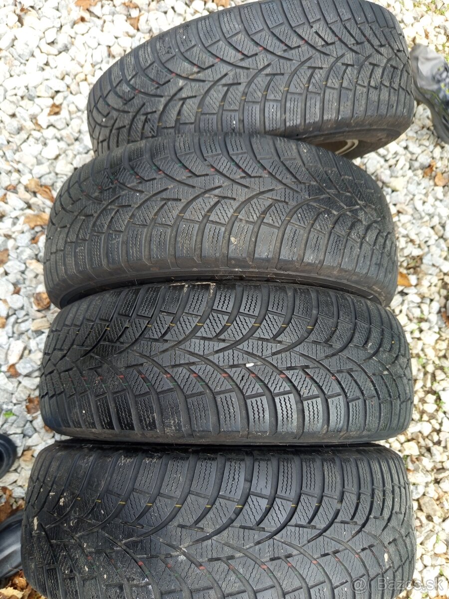 Pneumatiky Toyota zimné + Alu disky elektróny 195/65 R 15 - 15