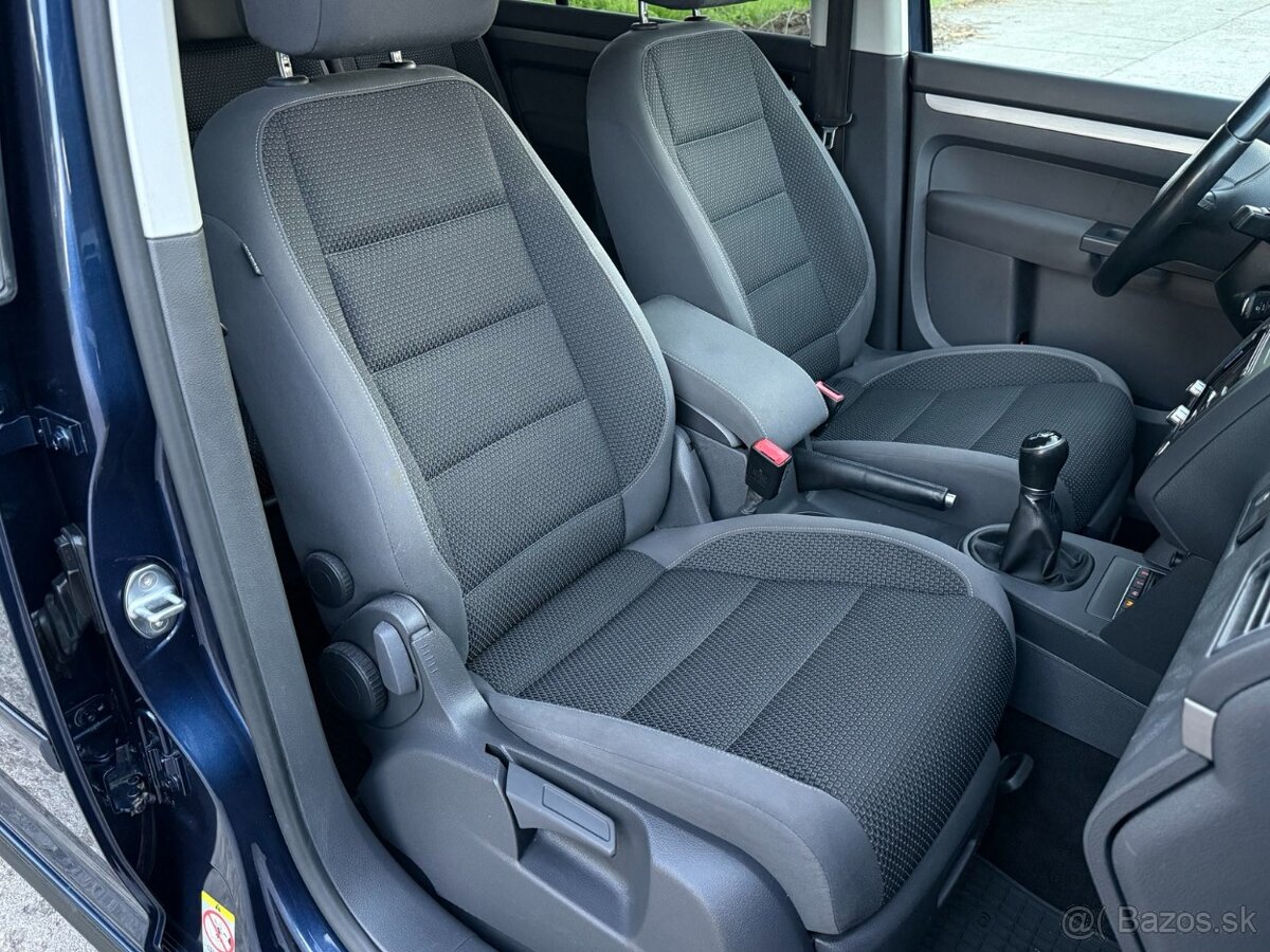 Volkswagen Touran 1,6 TDi HighLine - 15