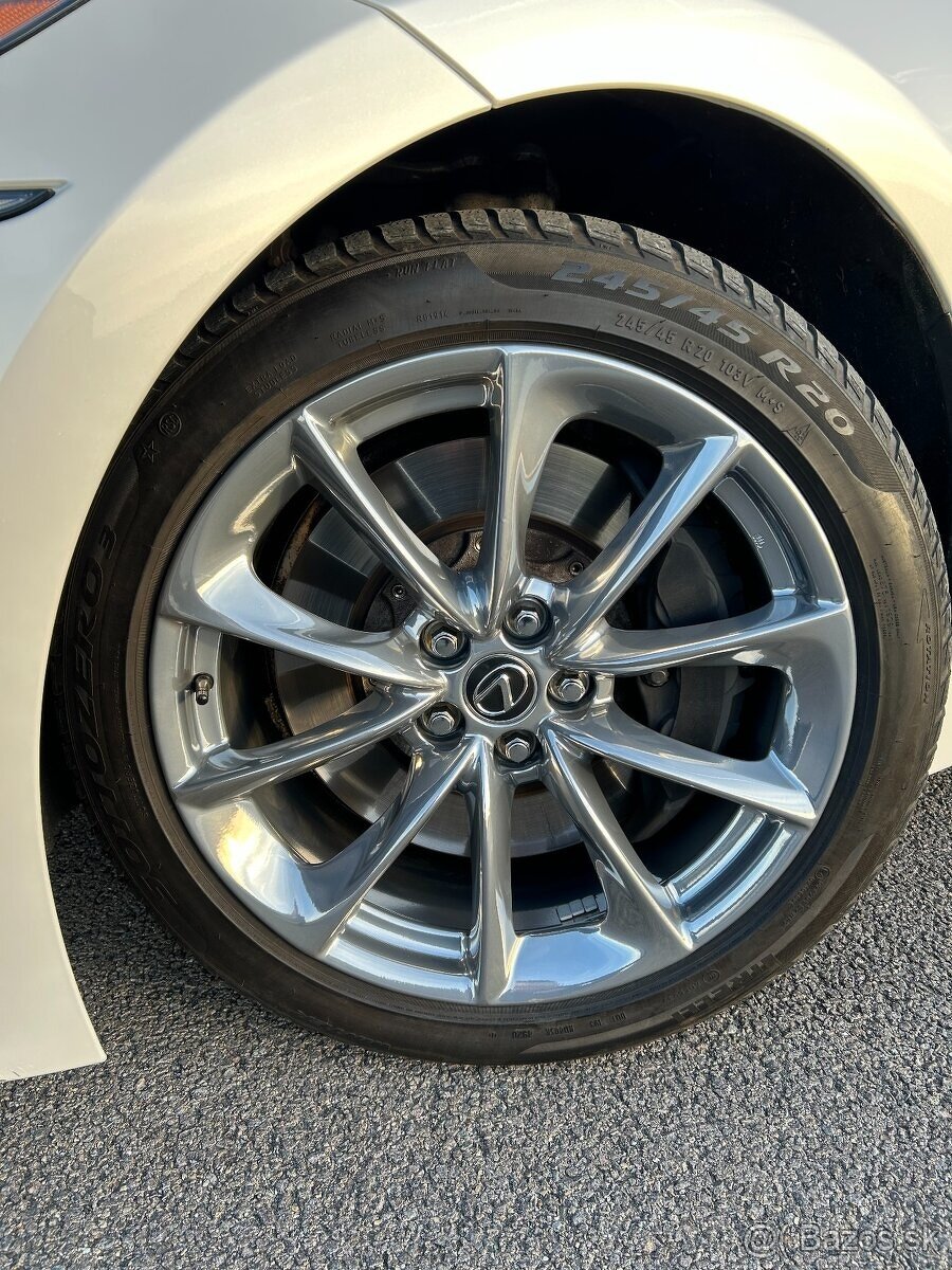 Lexus LS500h SUPERIOR - 15