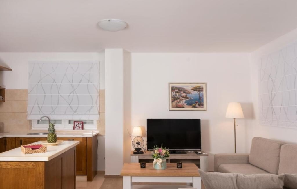 Chorvátsko-dom s veľkou záhradou, bazénom, saunou a vírivkou - 15