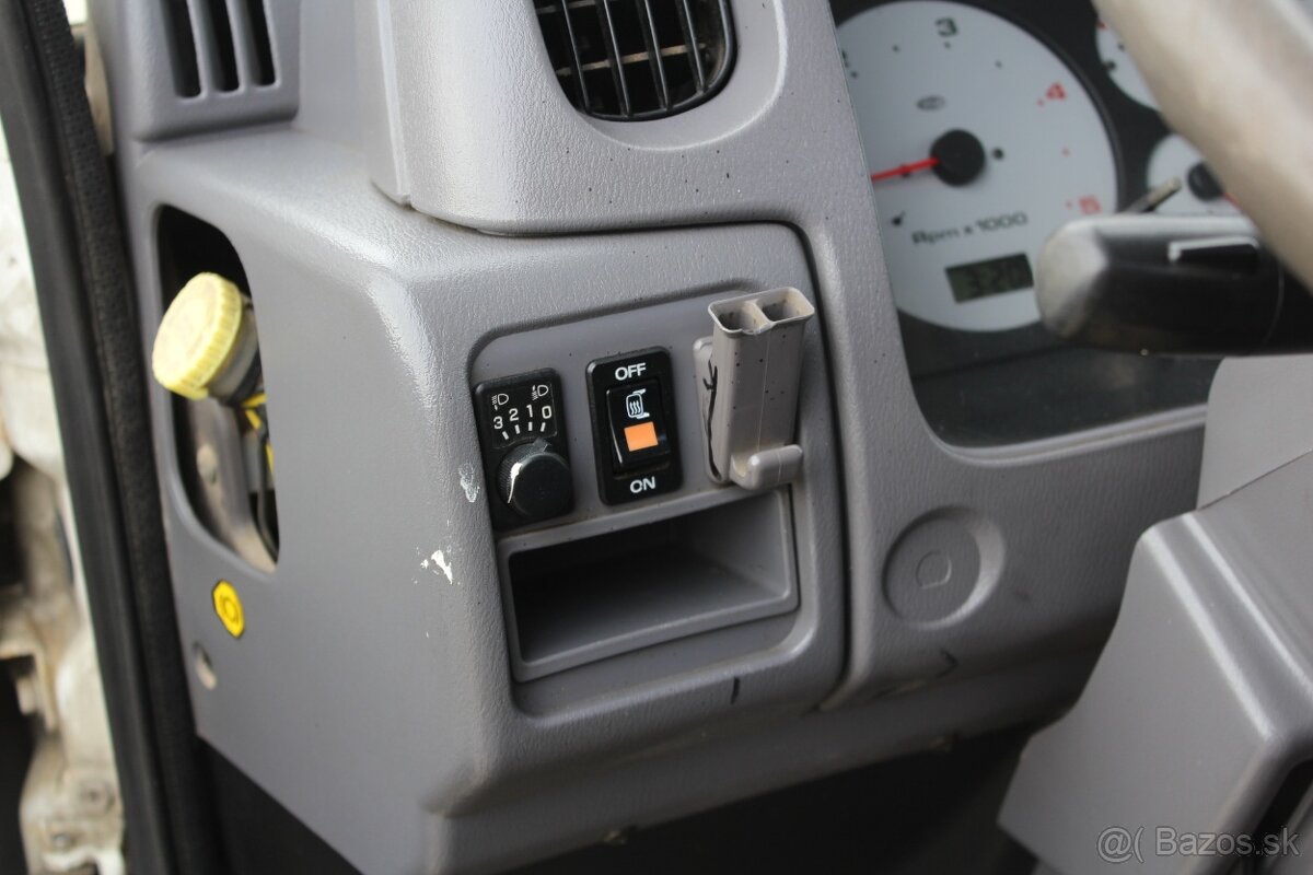 Nissan Cabstar 120.35/3-55 - 15