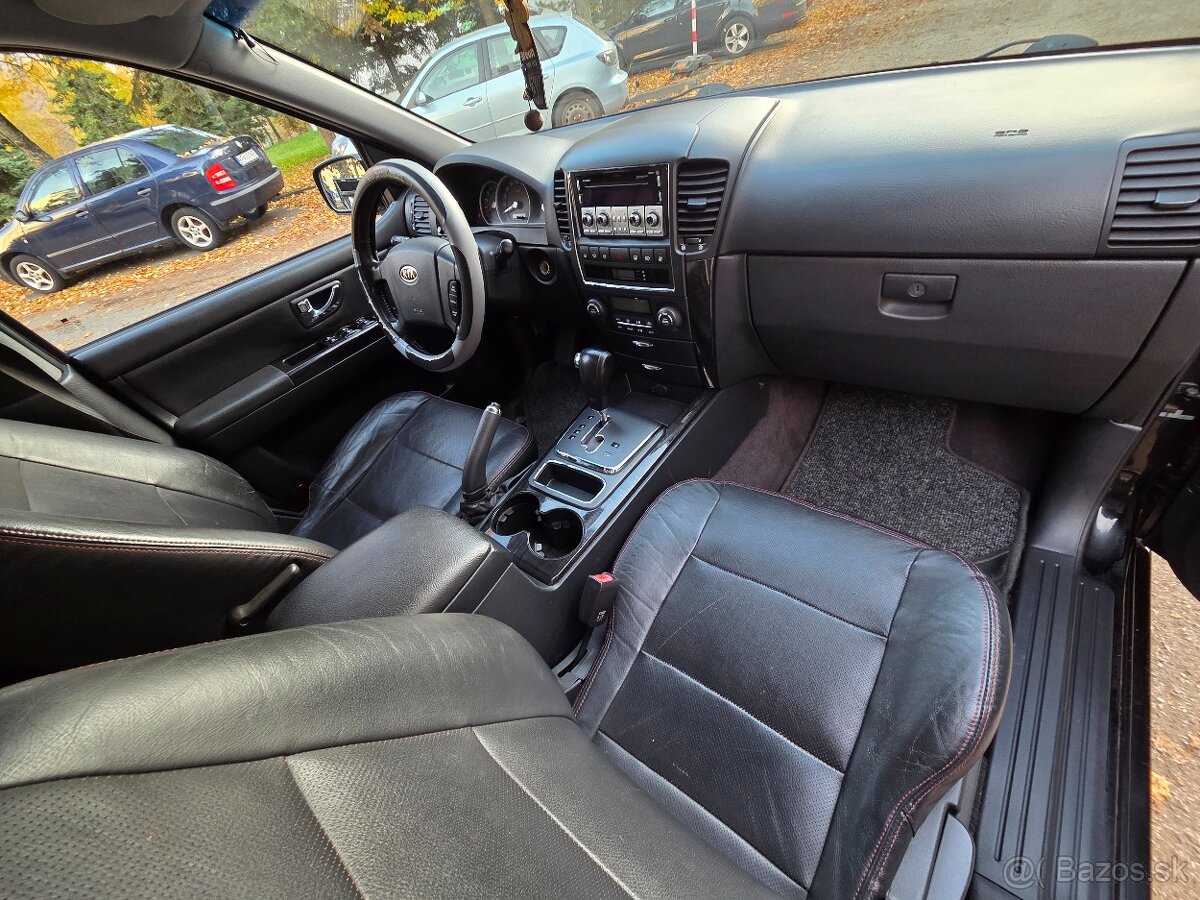 Na predaj KIA SORENTO 2.5 Crdi 125kw + ťažné - 15