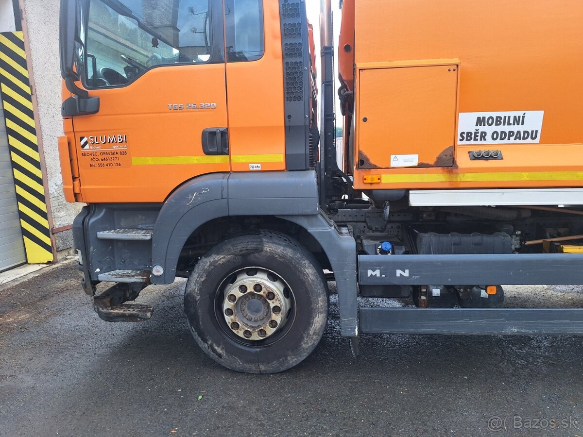 MAN TGS 26.320 6X2-2 BL - 15