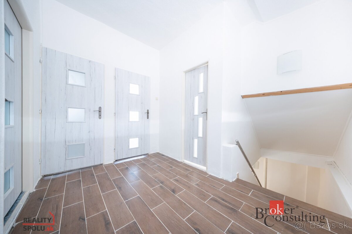 Na predaj rodinný dom - 15