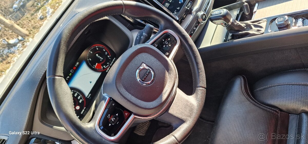 VOLVO XC60 A8 Inscription 4x4 - 15