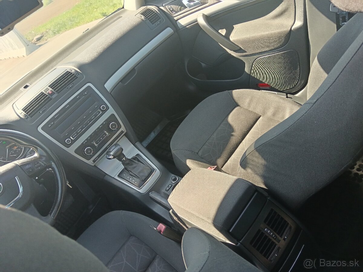 Škoda octavia 2 2.0tdi dsg - 15
