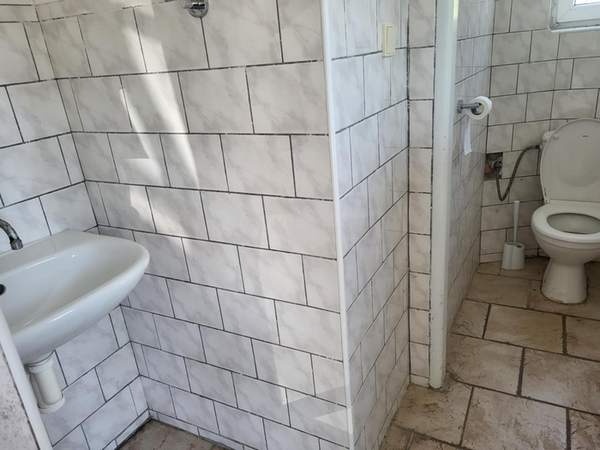 nájom -skladové priestory. - 15