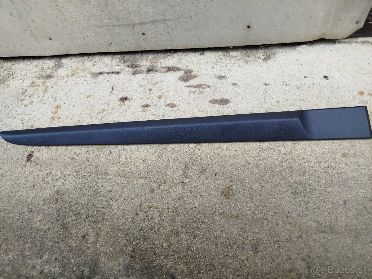 Renaut Clio III-Uchit narazníka - 15