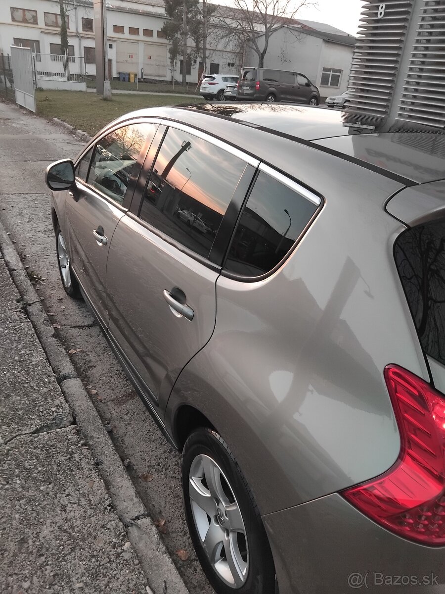 Predám Peugeot 3008 1.6 HDi/82kw r.v 2011 - 15
