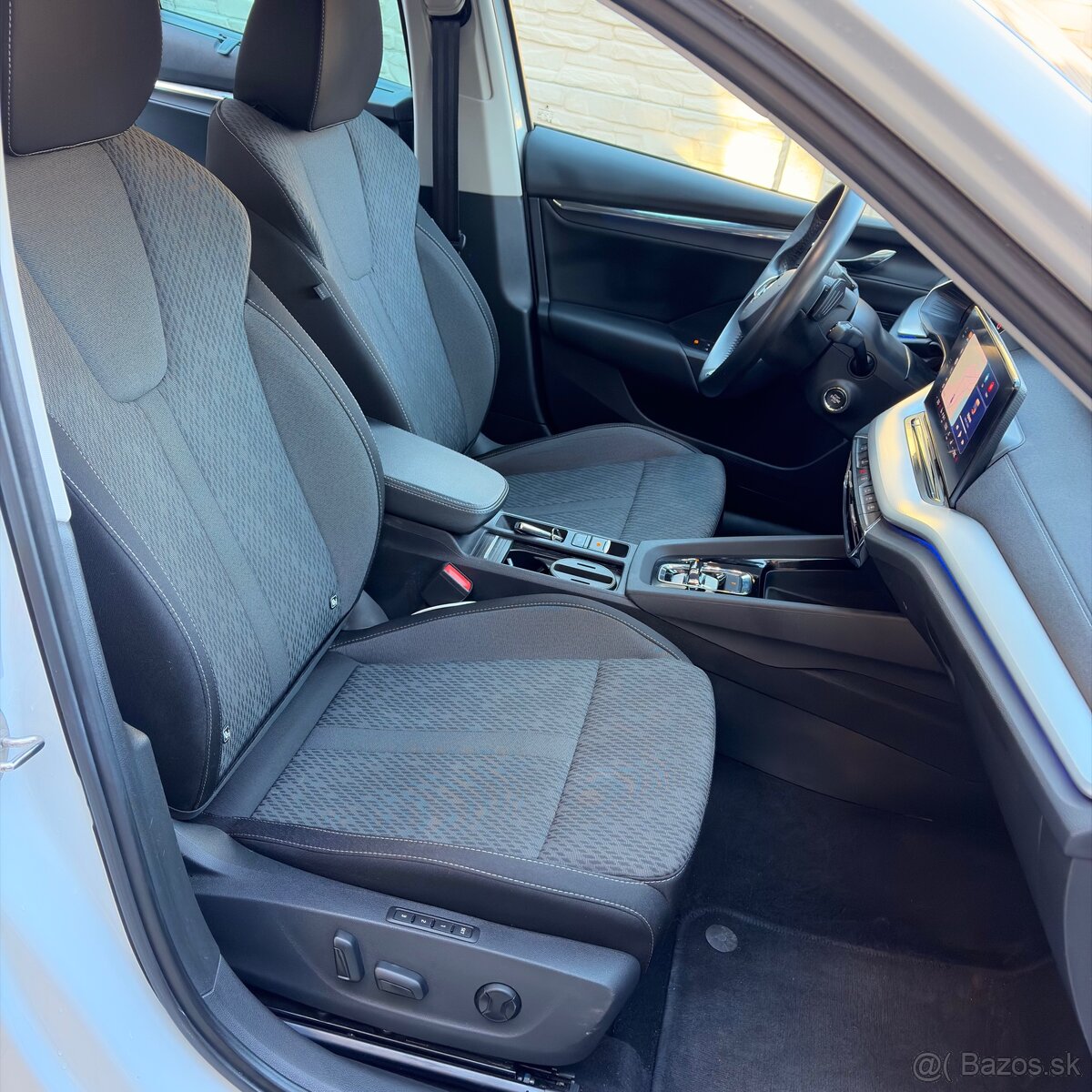 Skoda Octavia Combi IV 2,0TDI DSG 150k LED - 15