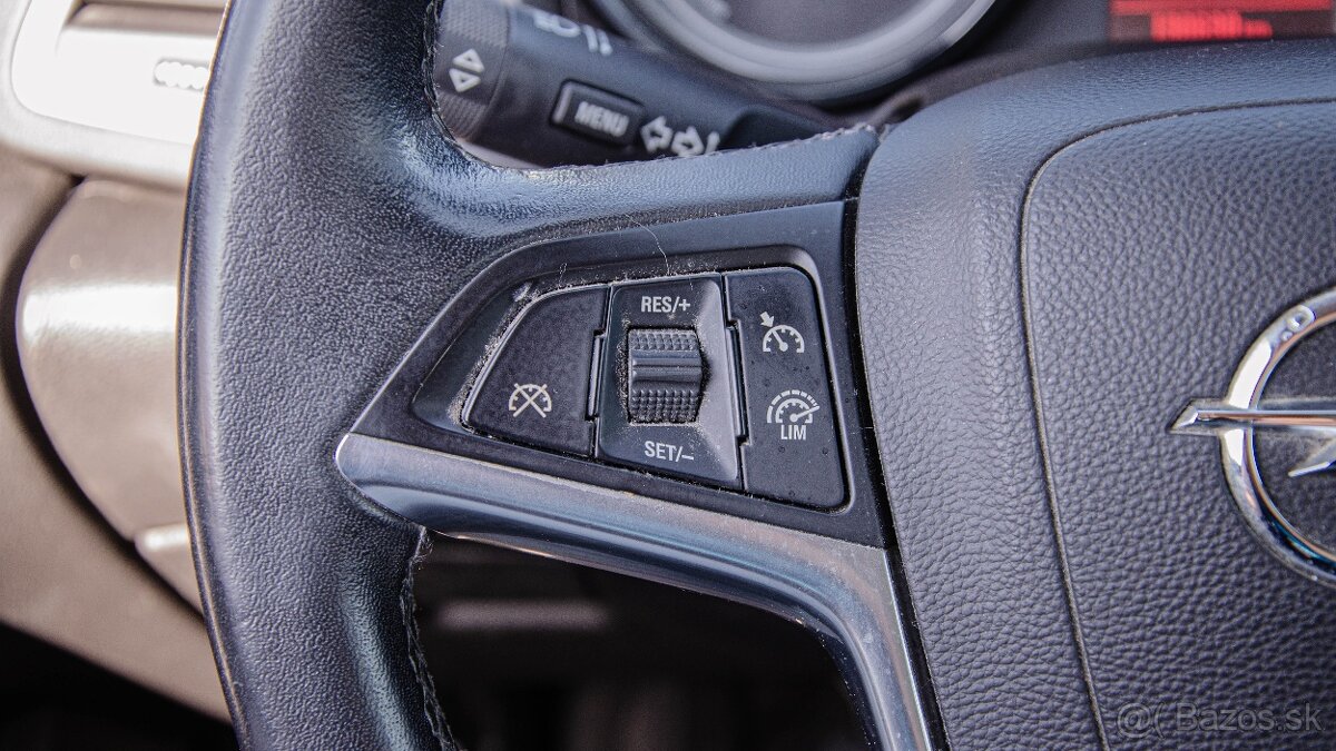 Opel Astra Sport Tourer ST 1.4 Turbo 140k, 103KW, M6, 5d - 15