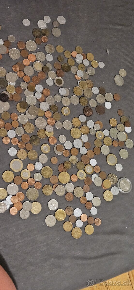 Zmes rôznych vecí na predaj - 15