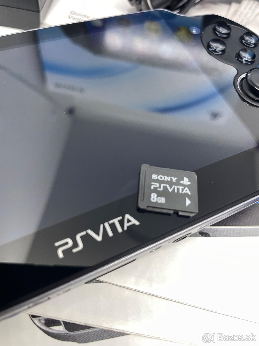 PS VITA PCH-1004 OLED +8GB - 15