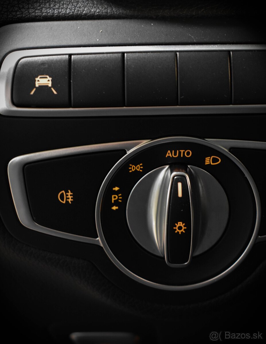 Mercedes C trieda 220 CDi Combi 143kw 9st. Automat - 15