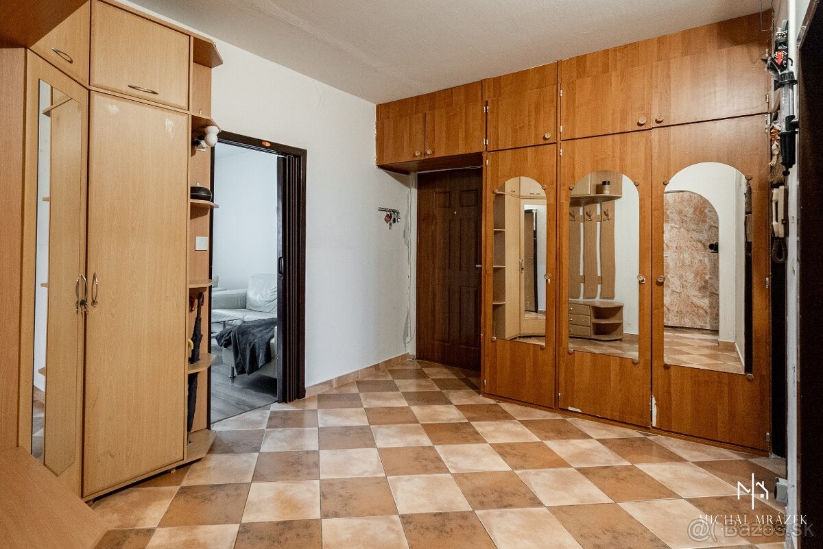 Ponúkame Vám exklizívne na predaj 4i byt po čiastočnej rekon - 15