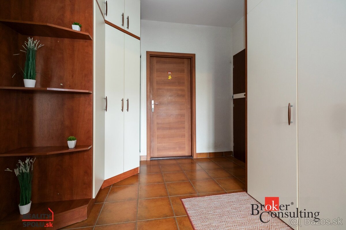 Na prenájom – kompletne zariadený 3-izbový byt, Banská Bystr - 15