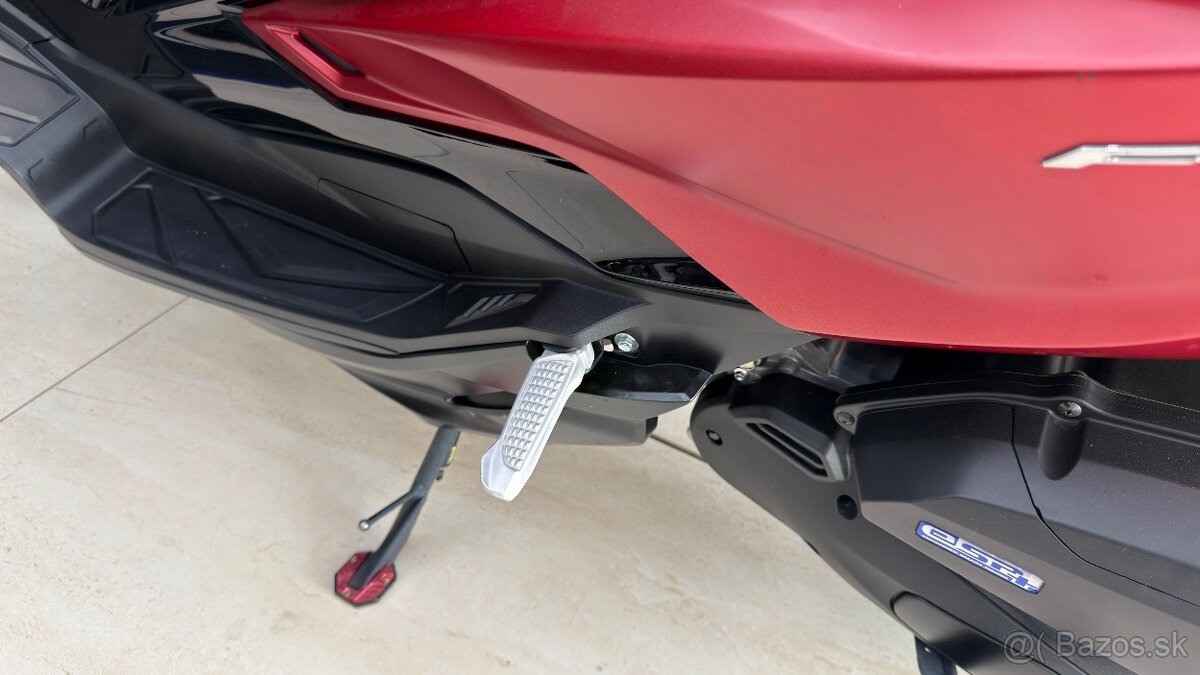 Honda Forza 125 - 15