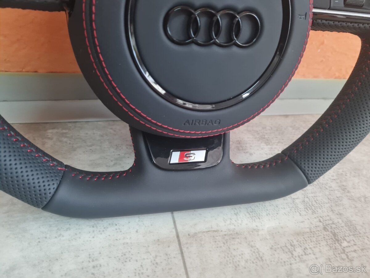 AUDI MULTIFUNKCNY VOLANT S AIRBAGOM A PADLAMI, červená niť - 15