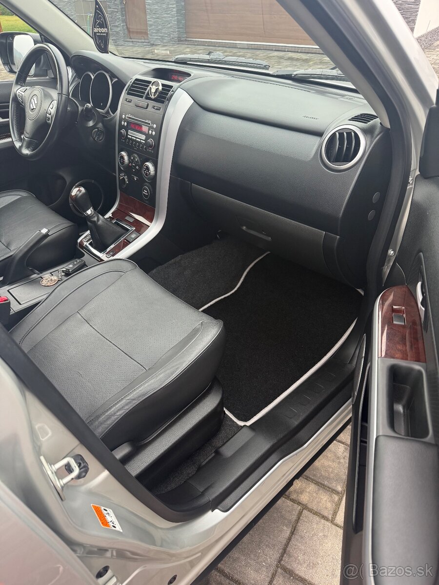 Suzuki Grand Vitara 2.0 Benzin 4x4 len 66000km - 15