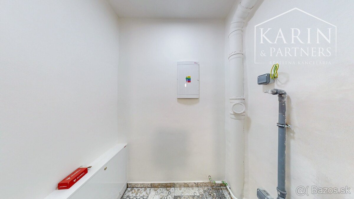 Exkluzívny nový apartmán v priamom centre Banskej Štiavnice - 15