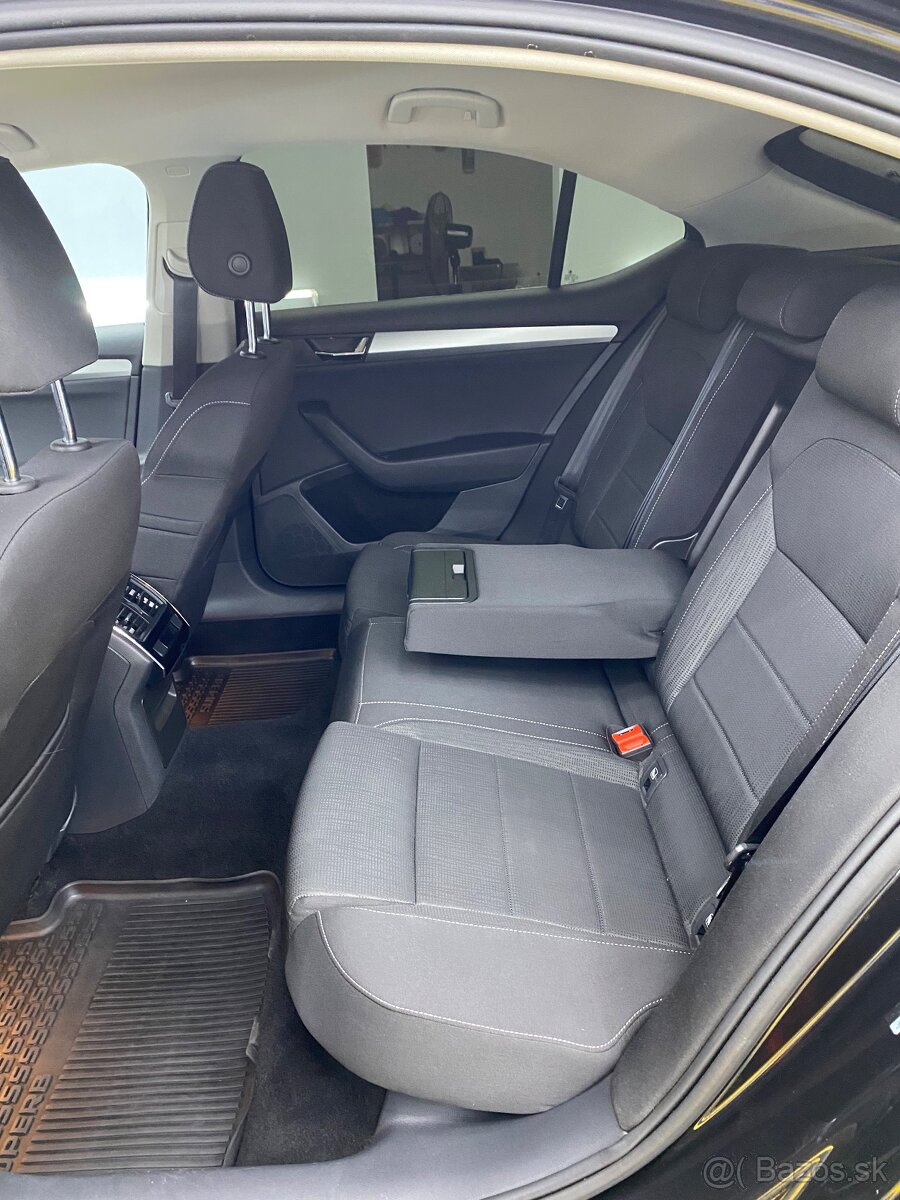 ŠKODA SUPERB 3 - 15