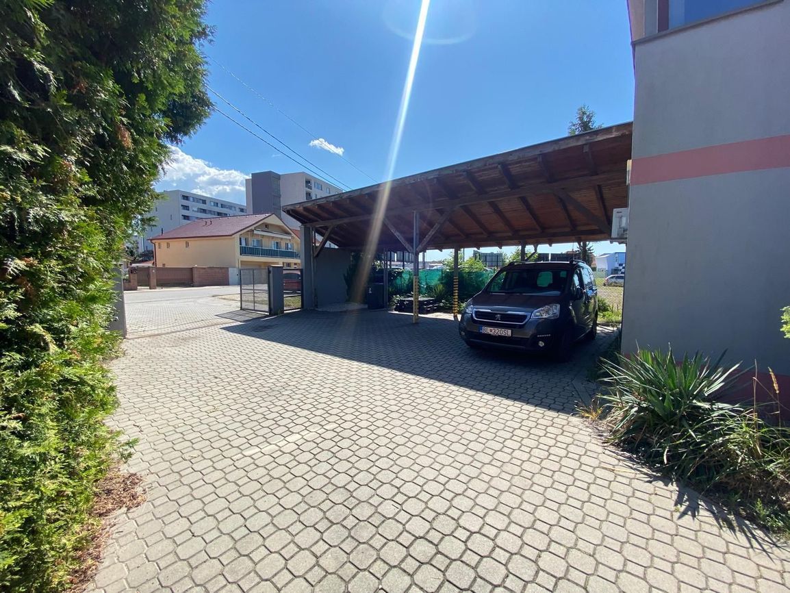 Prenájom kancelárskych priestorov – Popradská ulica, Bratisl - 15