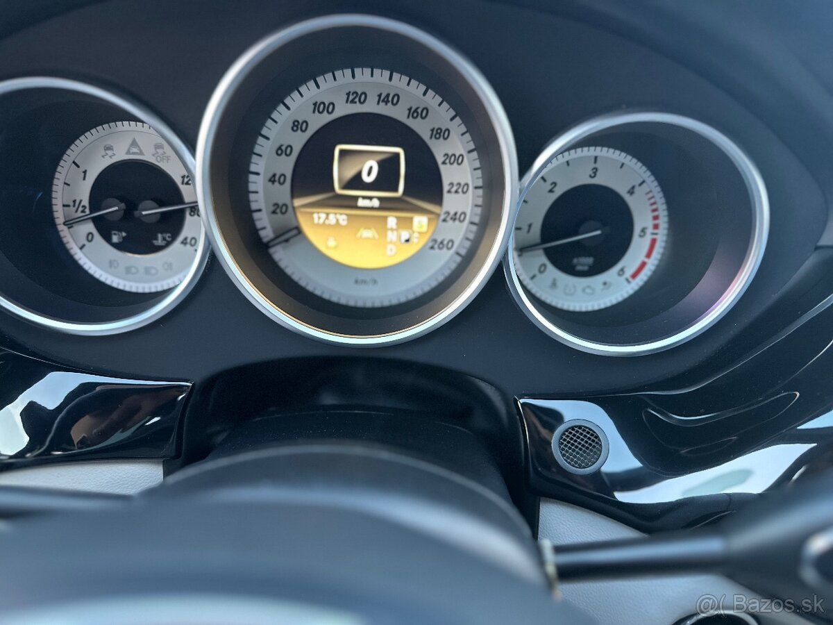 Mercedes CLS 350CDI 4MATIC W218 - 15