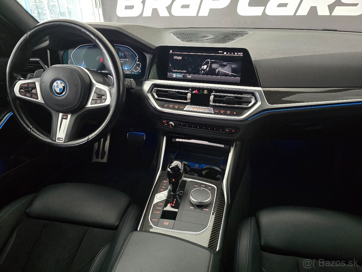 BMW Rad 3 Touring 330e PHEV xDrive A/T - 15