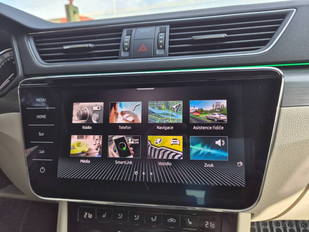 Škoda Superb Combi 2.0 TDI SCR Live DSG - 15