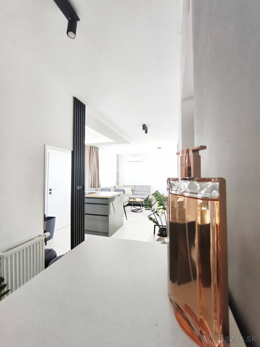 P R E D A J - 189000 € - 15