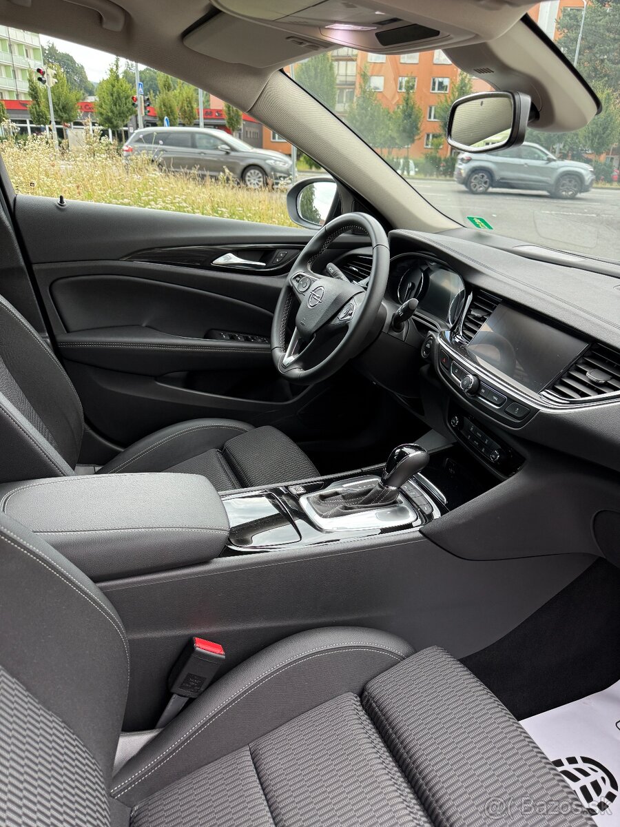 Opel Insignia 2.0CDTI 128kw--2021--automat--full LED--126tkm - 15