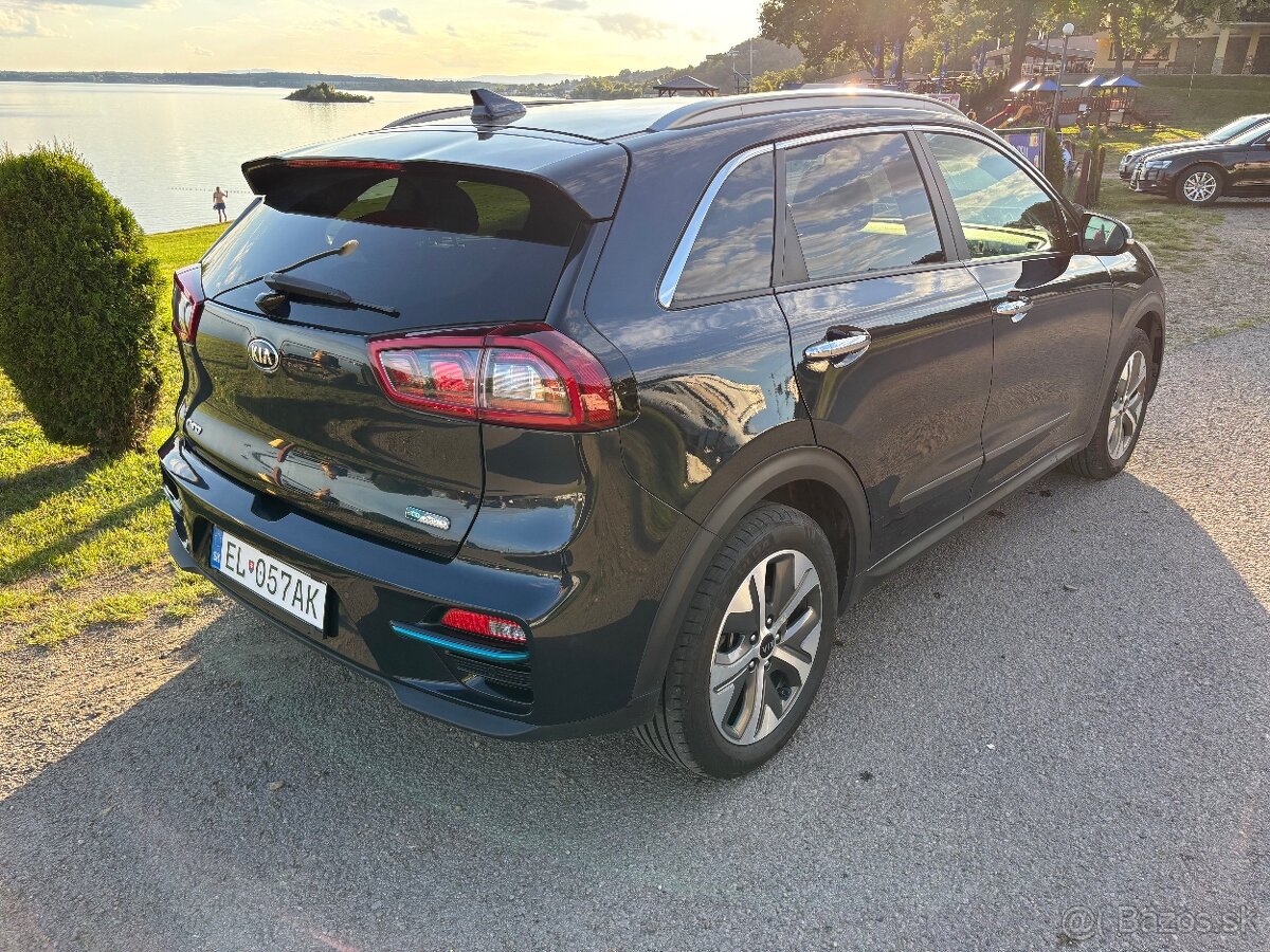 KIA NIRO ELECTRIC - 15