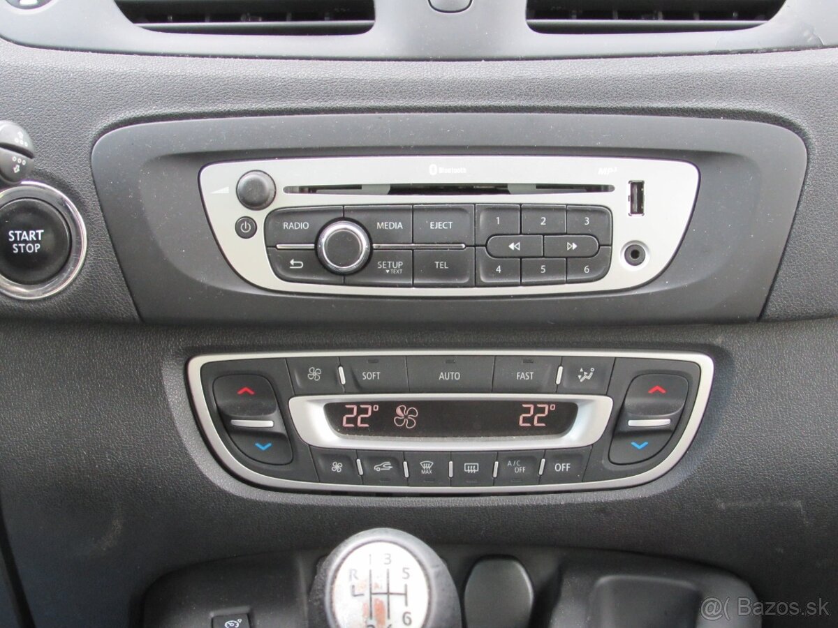 Renault Mégane Scénic dCi 130 INTENS - Nové brzdy + olejový - 15