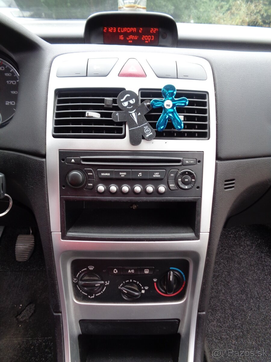 Peugeot 307SW 1.6HDI 66kW - 15