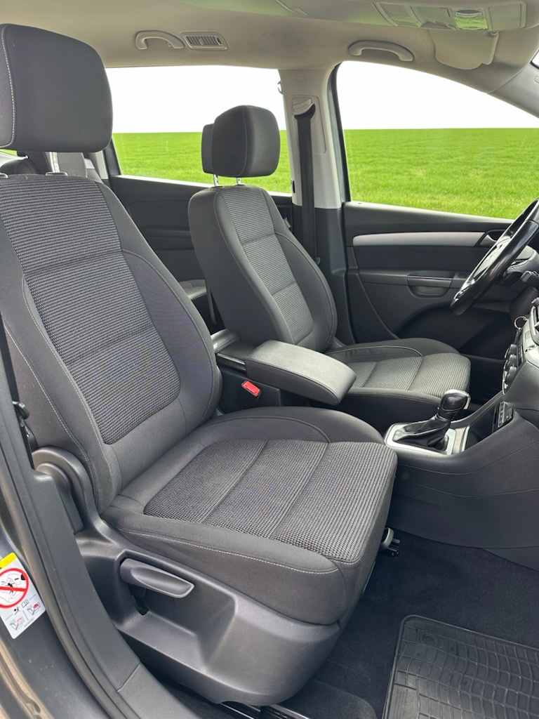 Volkswagen Sharan 2.0 CR, 110 kW, DSG, rok 2017, 7 miestne - 15