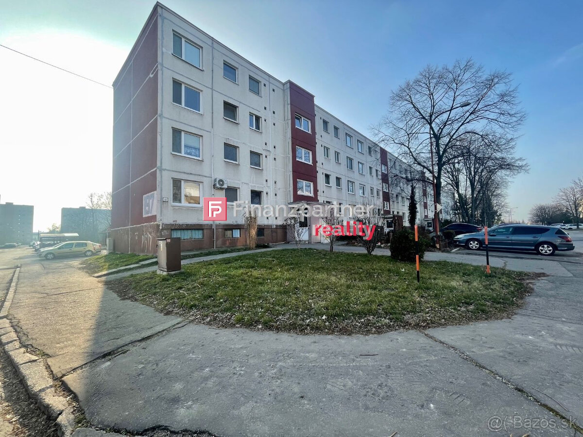 Na predaj prerobený 3-izbový byt v tichej lokalite - 15