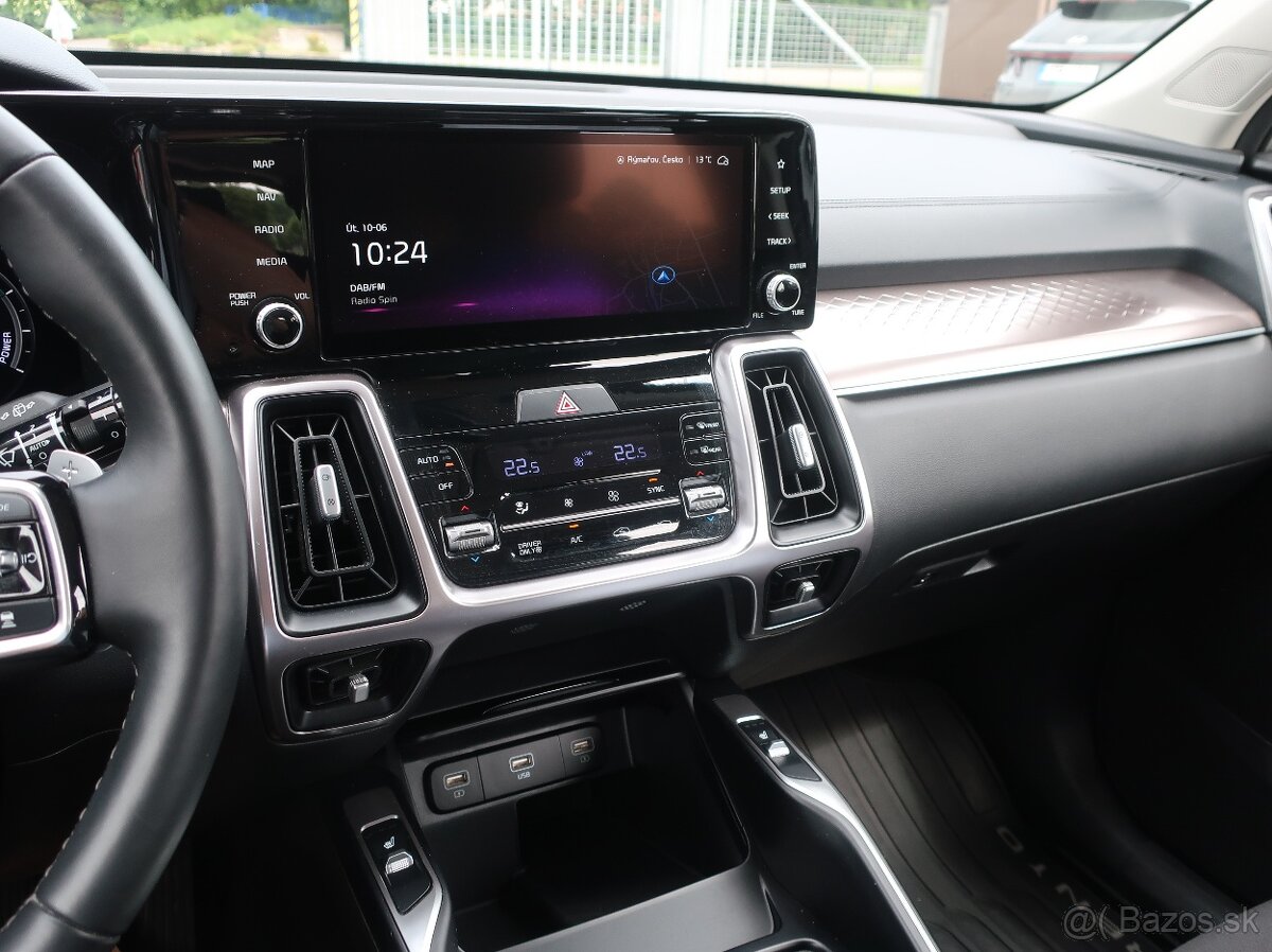 Kia Sorento 1.6T-GDi 169kW HYBRID 4x4 AUTOMAT EXCLUSIVE - 15