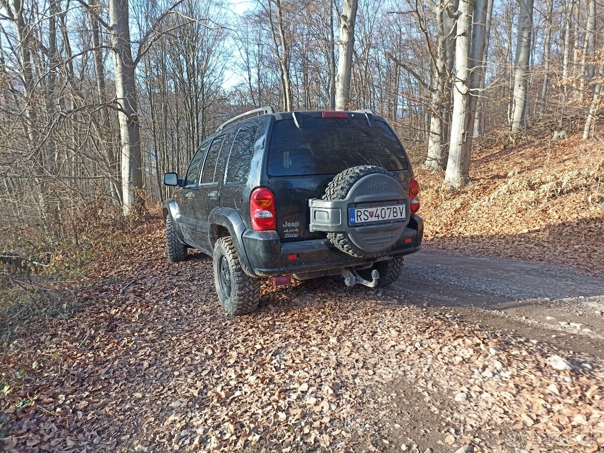 Jeep cherokee kj 2,5 CRD 4x4 - 15