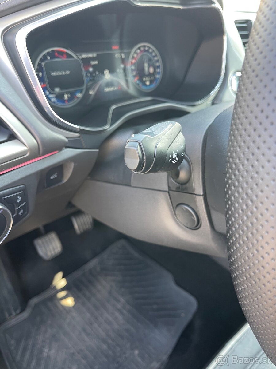 Ford Mondeo 2017 2.0tdci full vybava - 15