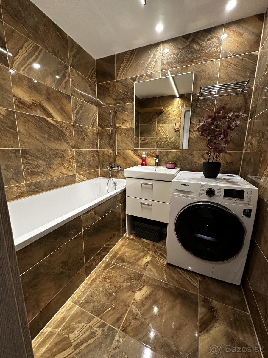 Zariadený moderný 2 izbový byt Pribinove sady - 15