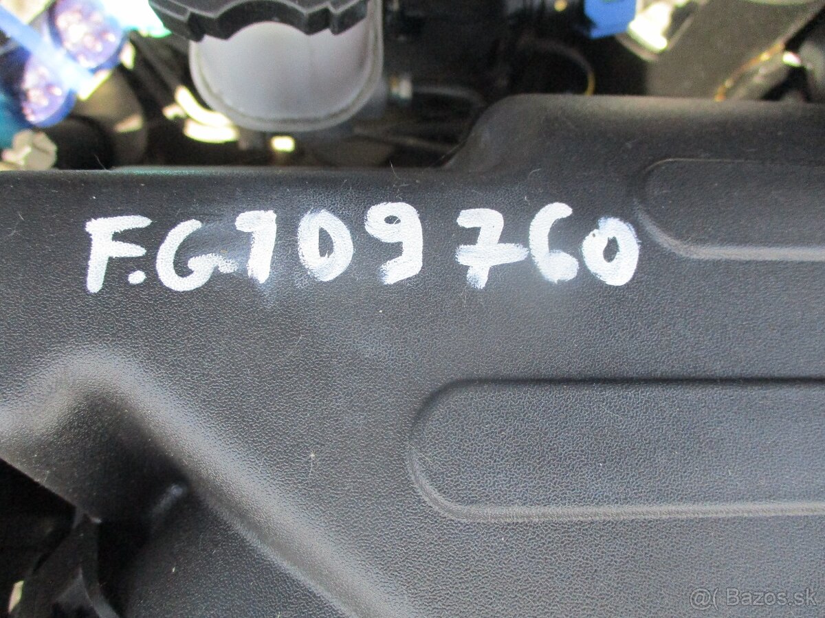 SSANGYONG TIVOLI 1,6e-XDi kamera ESP 2019 - 15