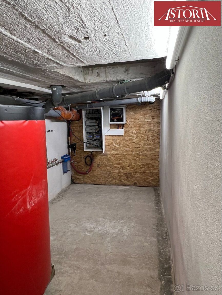 PREDAJ Dvojgeneračný rodinný dom blízko centra mesta Martin - 15