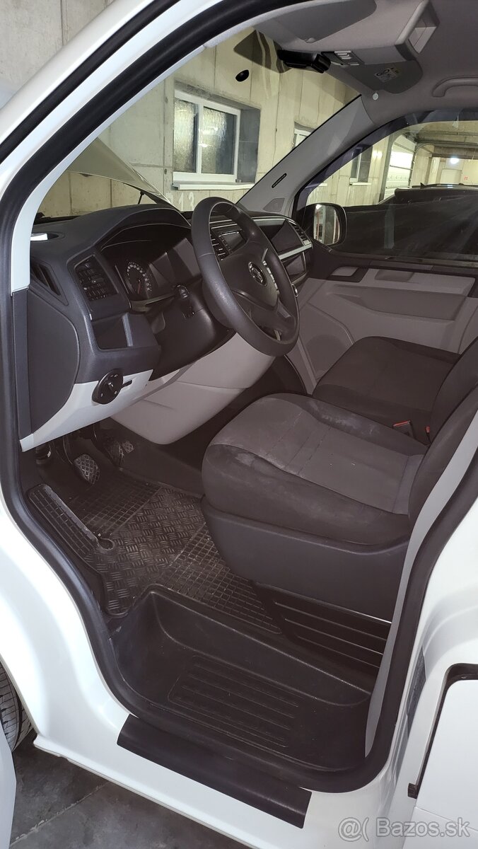 VW Transporter T6 2.0 Tdi - 15