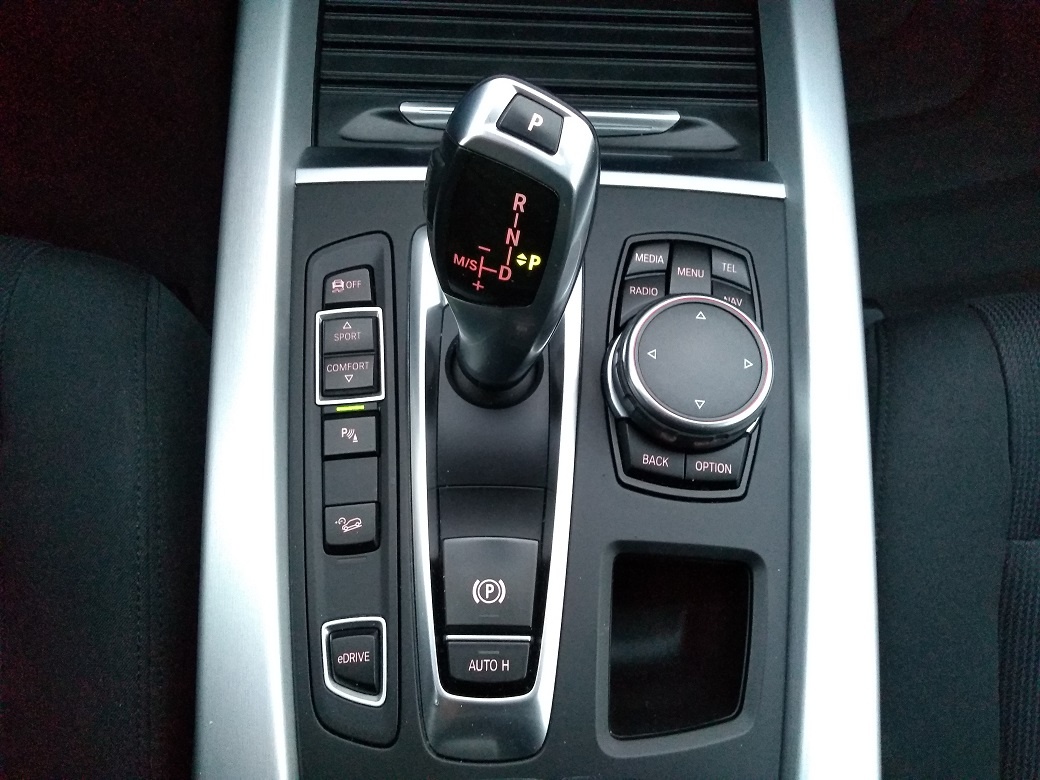 BMW X5 xDrive40e iPerformance 313koní_kúpa v SR_full servis_ - 15