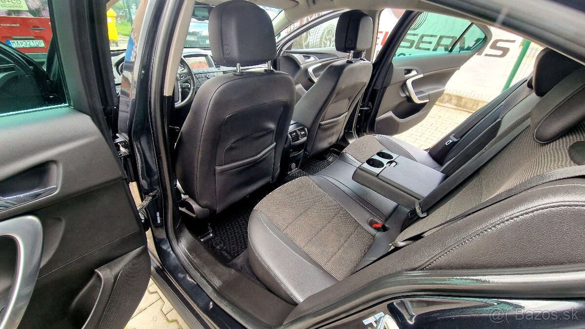 Opel Insignia 1.4i turbo benzin 159.000km - 15