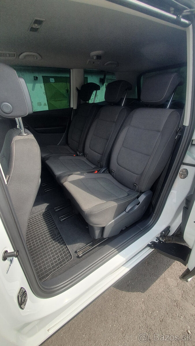 Predám VW Sharan 2.0TDI, 110kW, DSG, facelift 2016 model - 15